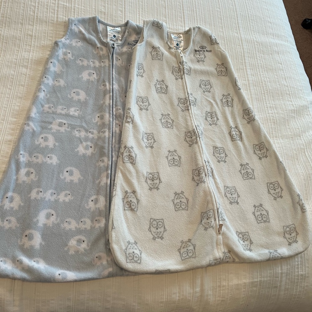 2 fleece halo sleep sacks. Size small 0-6 months. Good condition.
